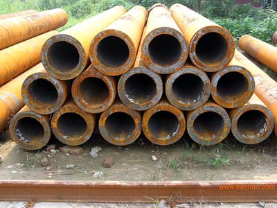 查驗(yàn)直縫鋼管的時(shí)候詳細(xì)的過程是什么呢 查驗(yàn)直縫鋼管的時(shí)候詳細(xì)的過程是什么呢